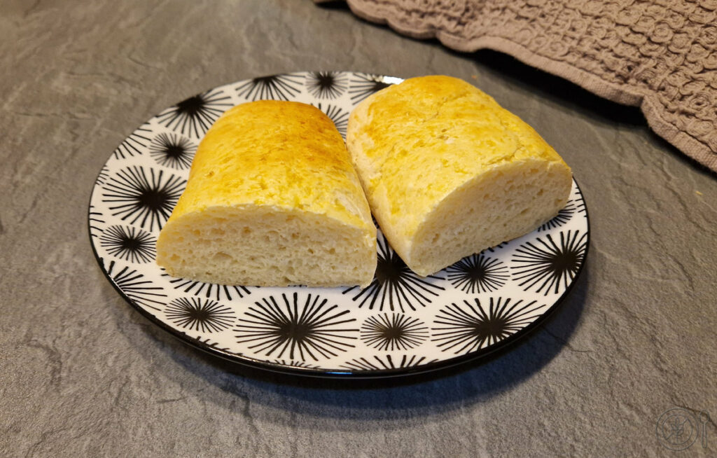 brezglutenske sendvic strucke brez oblikovanja pecene strucke prerez