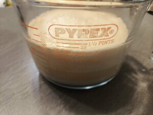 brezglutenski kruh recept kvasec