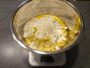 brezglutenski turški ploščati kruh priprava korak 2