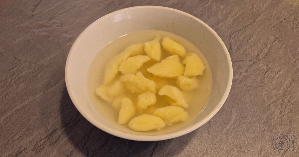 Mini brezglutenski žličniki – popolna zakuha za vsako juhico